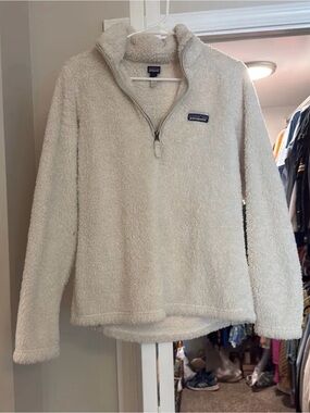 Patagonia Cream Quarter-Zip Sherpa Pullover